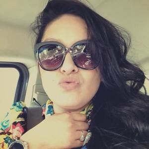 Meet your Posher, Julissa